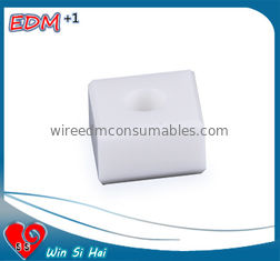 China Tenedor de cerámica blanco cortado alambre del agua para la máquina B465 del alambre EDM de Brother proveedor
