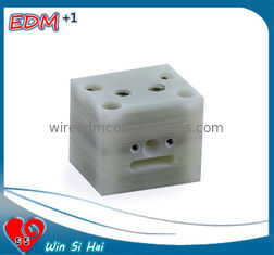 China Piezas de cerámica de los materiales consumibles del corte EDM del alambre de los recambios de Fanuc de la placa del aislador proveedor